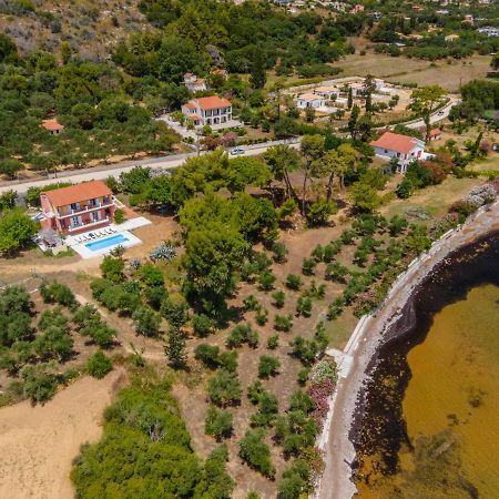 ליקסורי Villa Ostria מראה חיצוני תמונה