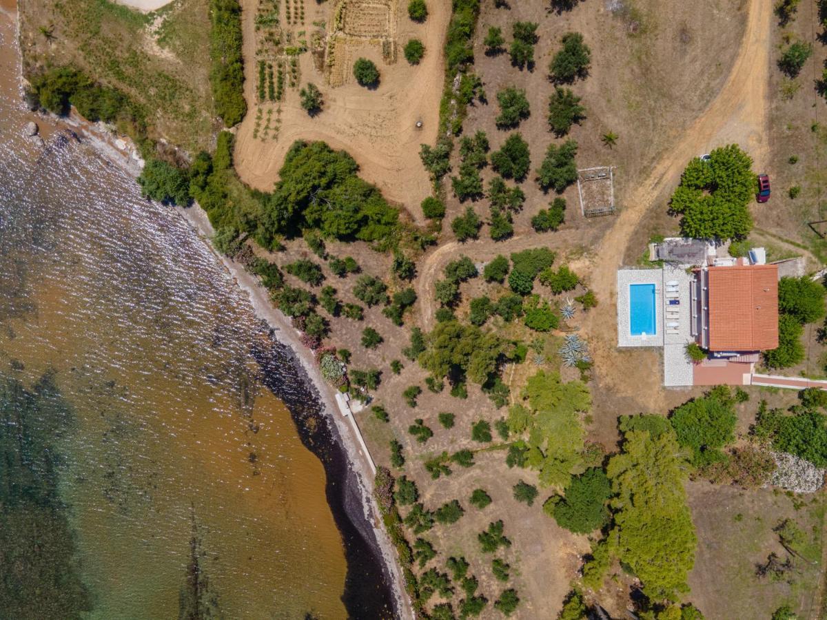 ליקסורי Villa Ostria מראה חיצוני תמונה