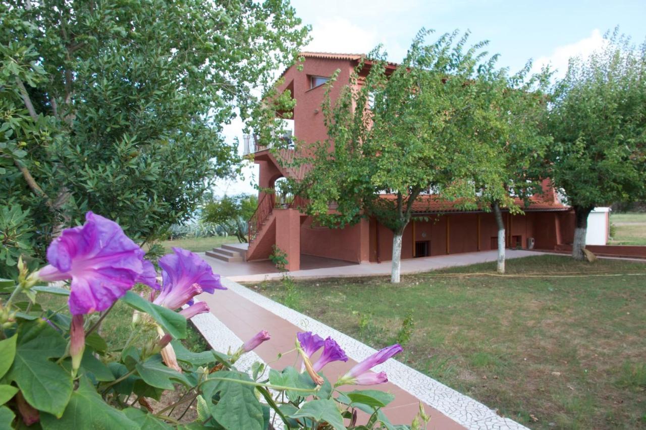 ליקסורי Villa Ostria מראה חיצוני תמונה